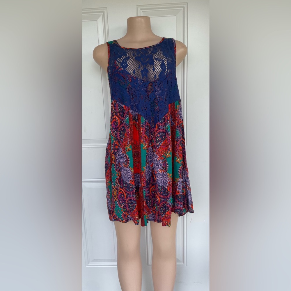 Free People Multicolored Patterned Fabric - Picture 2 of 11